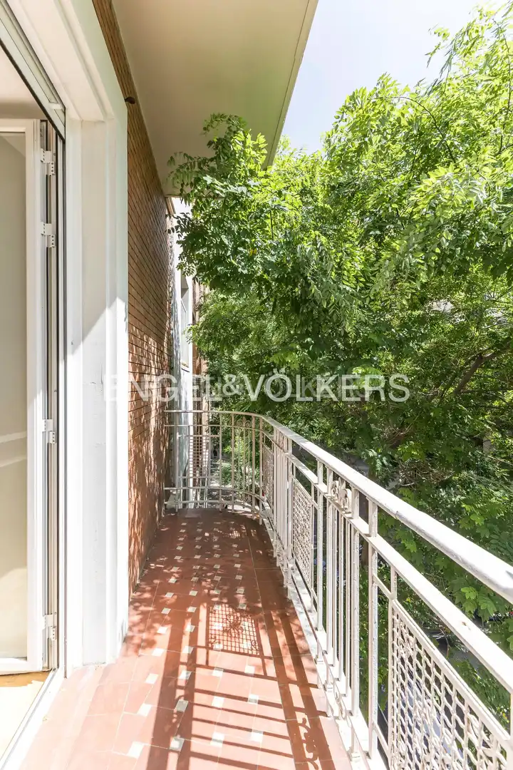 Balcony of Flat for rent in Madrid  with Air Conditioner, Heating and Balcony