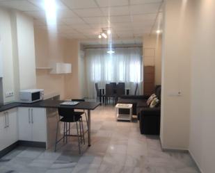 Sala d'estar de Apartament de lloguer en  Sevilla Capital amb Aire condicionat