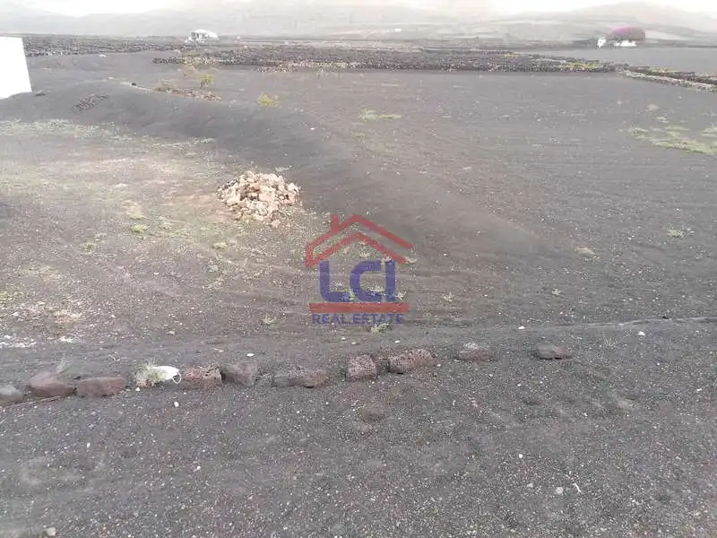 Terreno en venta en Yaiza