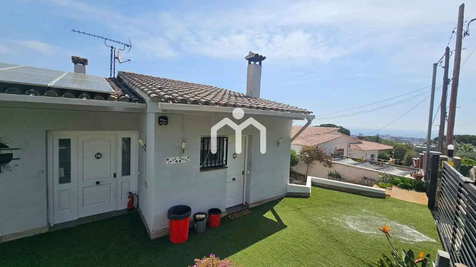 Vista exterior de Casa o chalet en venta en Cabrils con Calefacción, Parquet y Terraza