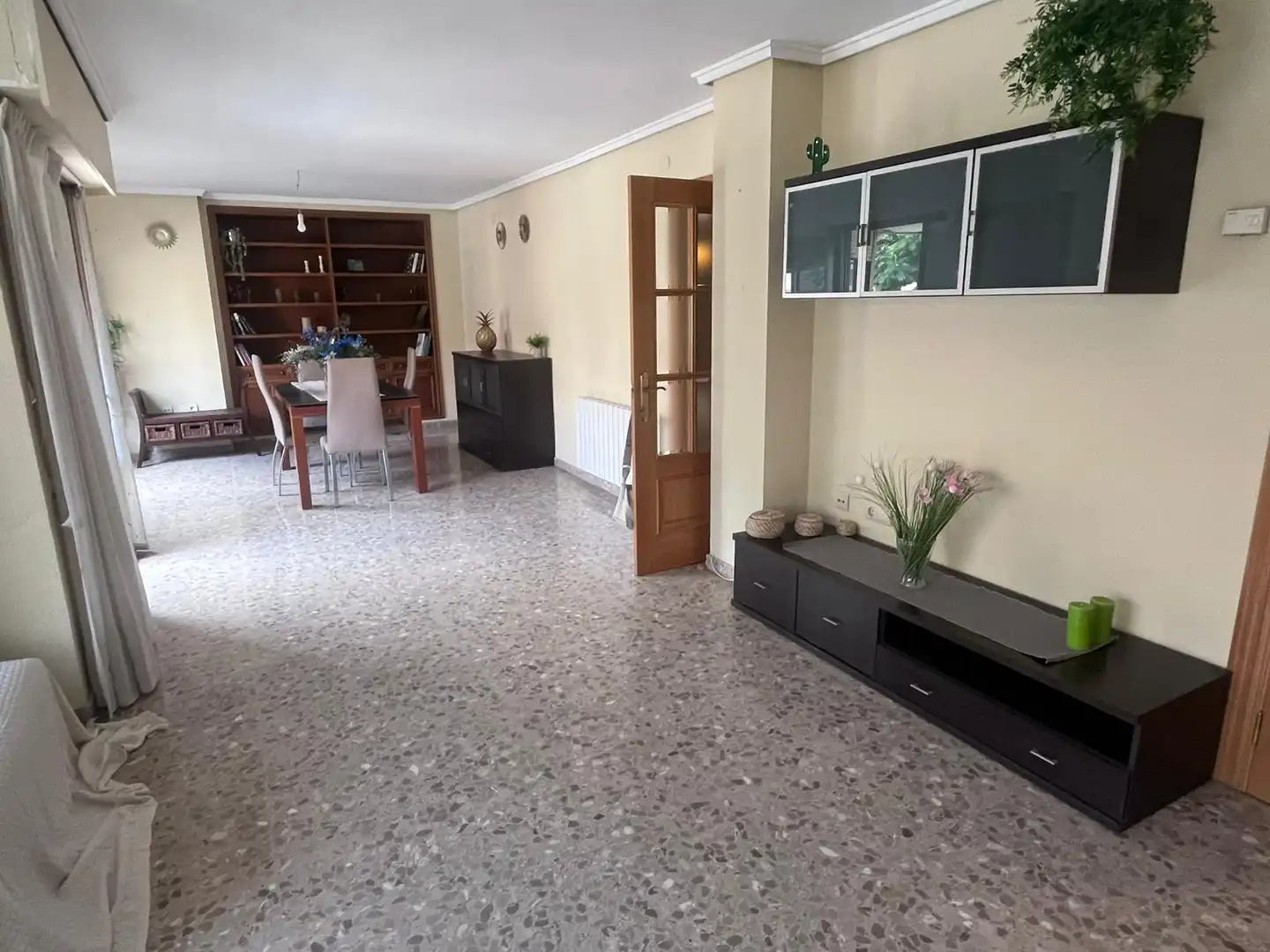 Piso en venta en La Pobla de Farnals con Terraza, Horno y Balcón