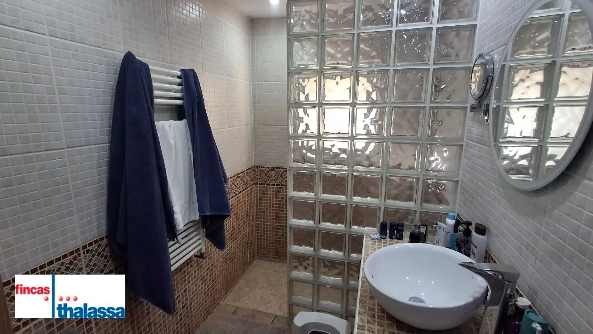 Bany de Casa o xalet en venda en Lloret de Mar amb Aire condicionat, Calefacció i Jardí privat
