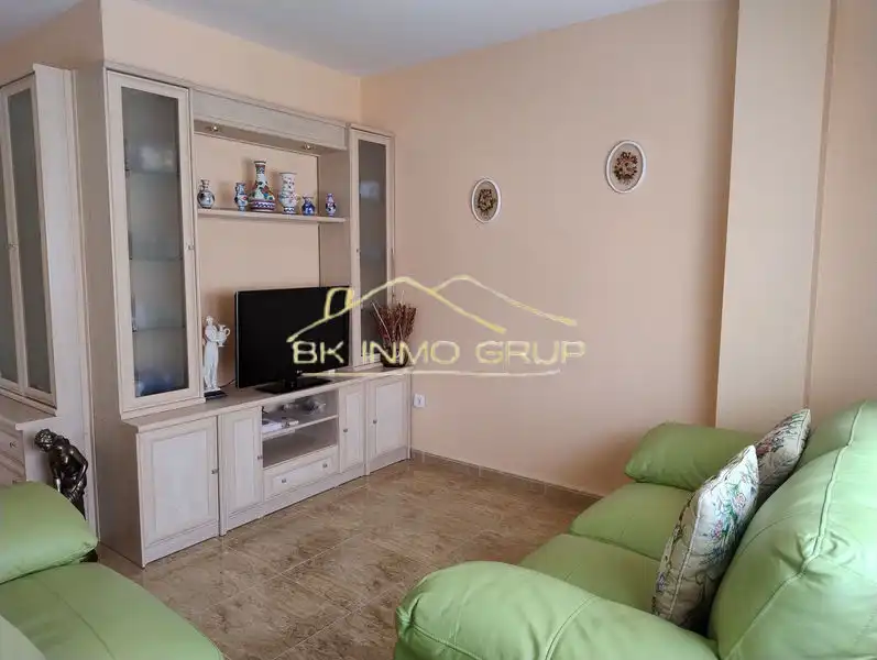 Flat with terrace for sale in Carrer de València, imagen 2