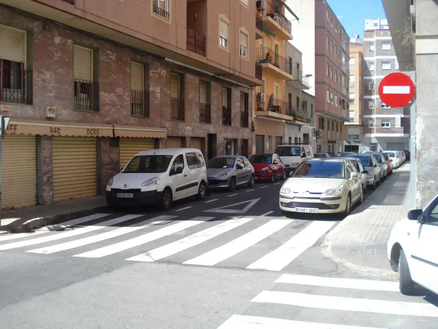 Außenansicht von Gebäude zum Verkauf in Elche / Elx