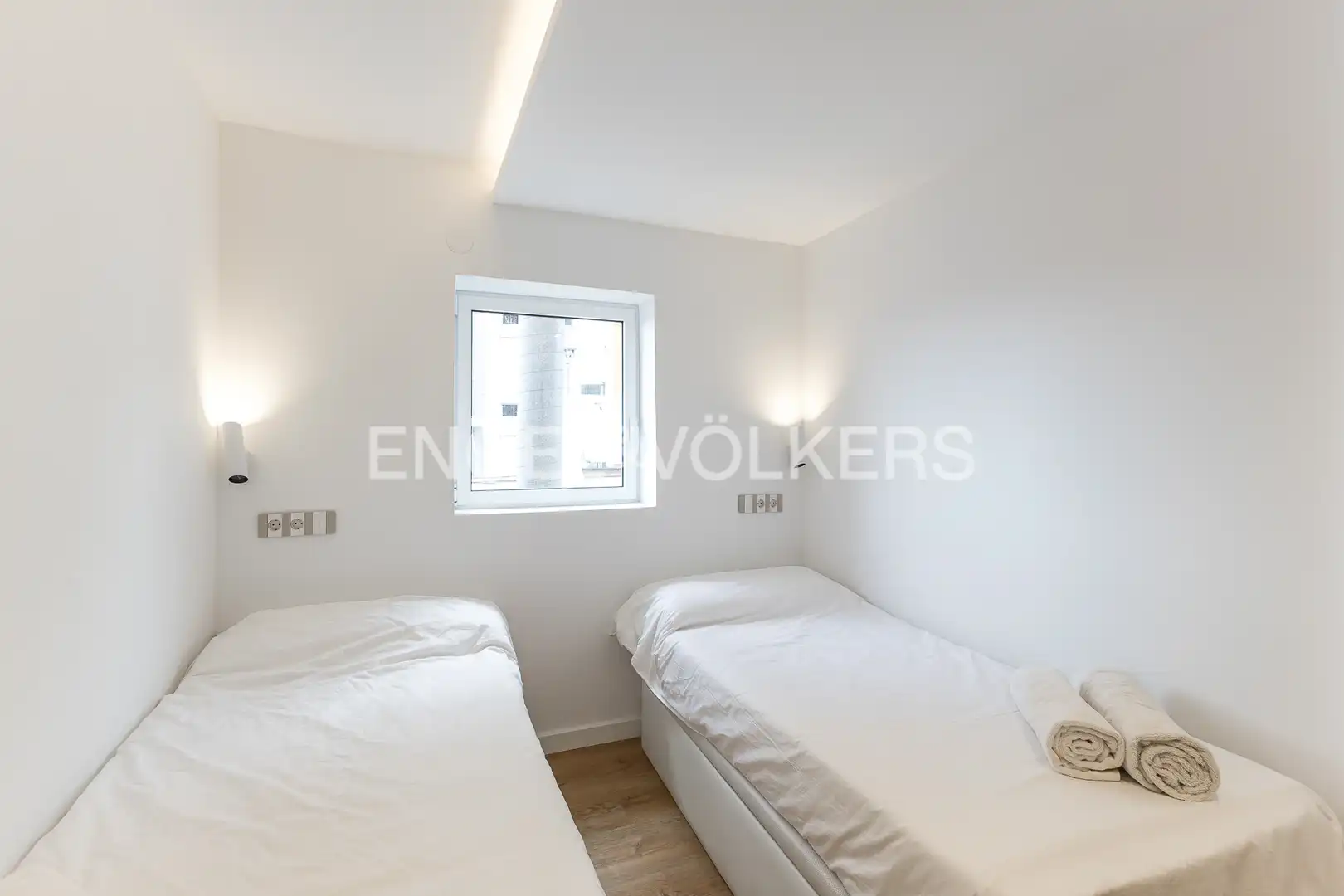 Habitación de Ático en venta en Barcelona con Aire acondicionado, Calefacción y Parquet