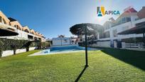 Swimming pool of Single-family semi-detached for sale in El Puerto de Santa María  with Air Conditioner, Swimming Pool and Community pool