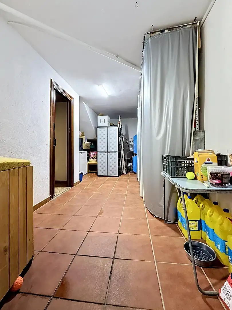 Adosado con terraza en venta en Calle VELAZQUEZ, imagen 2