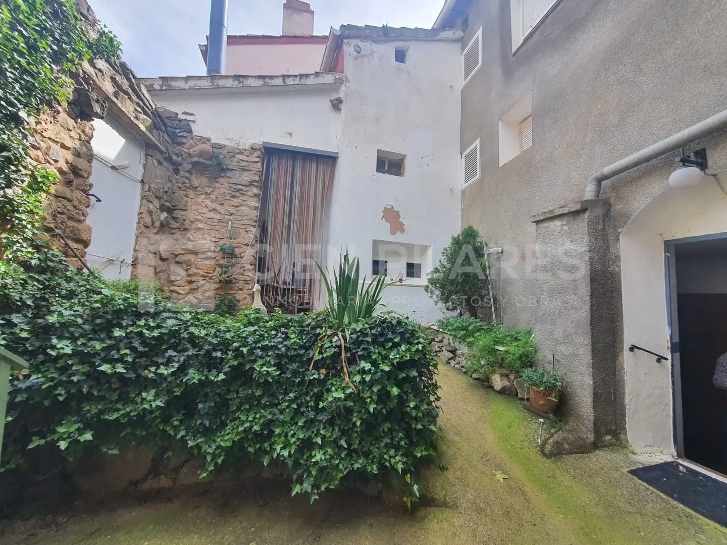 Detached homes for sale in SOLANA, Muro de Aguas