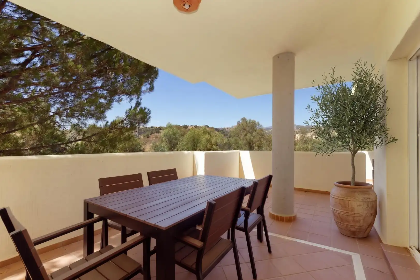 Appartement compact avec piscine à vendre à Elviria - Cabopino