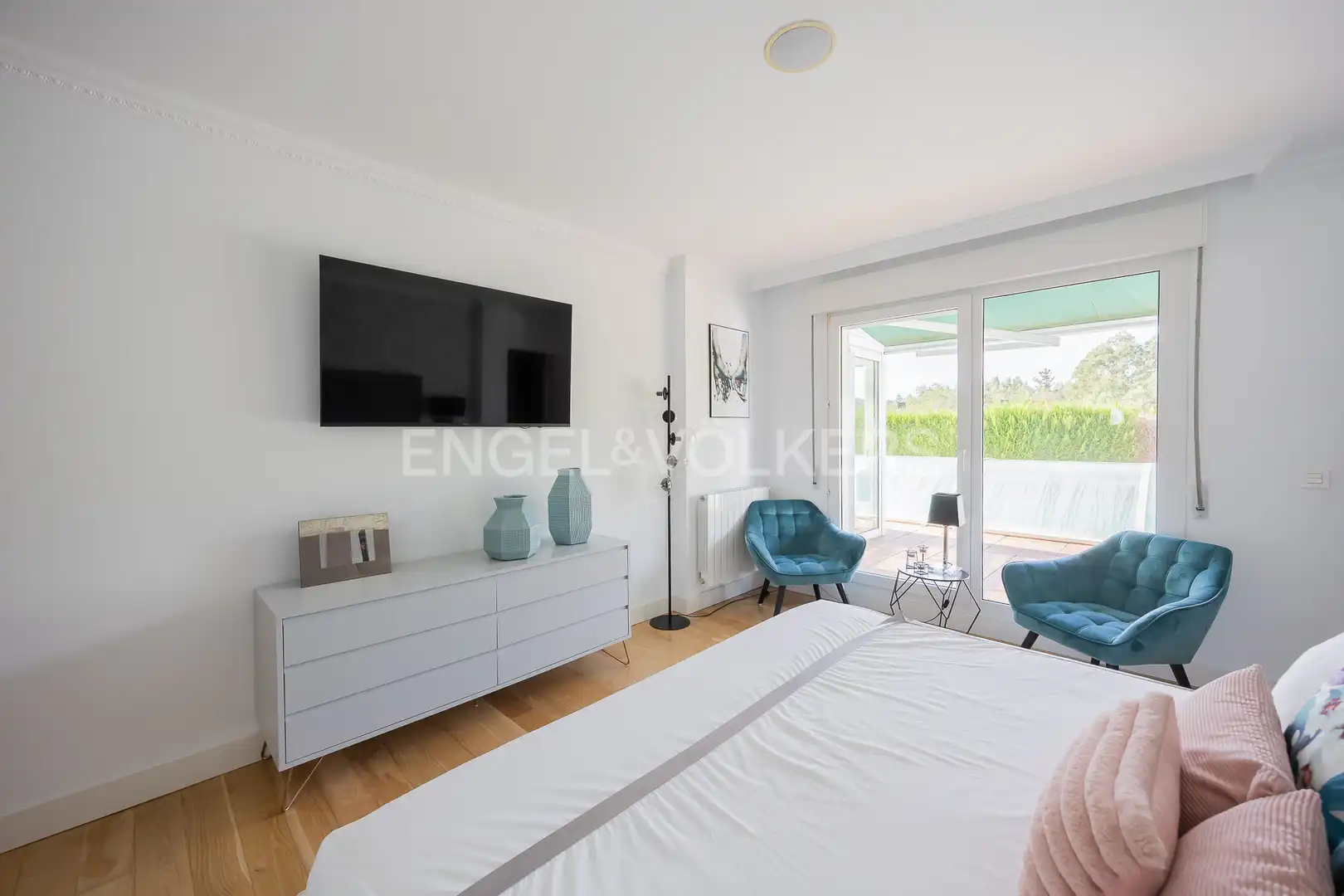 Habitación de Casa adosada en venta en Larrabetzu con Aire acondicionado, Calefacción y Jardín privado