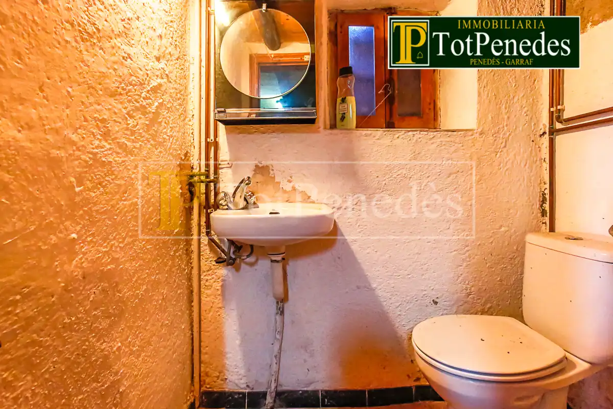 Bathroom of Houses for sale in Mediona  with Furnished