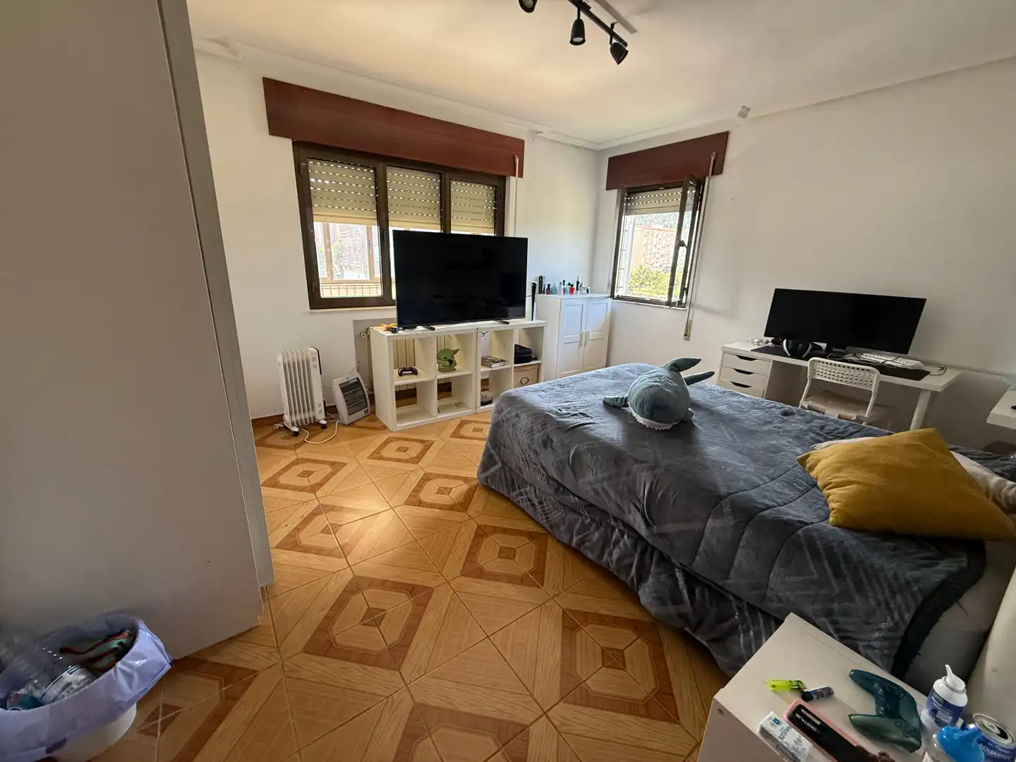 Dormitori de Casa o xalet en venda en Corvera de Asturias amb Calefacció, Jardí privat i Parquet