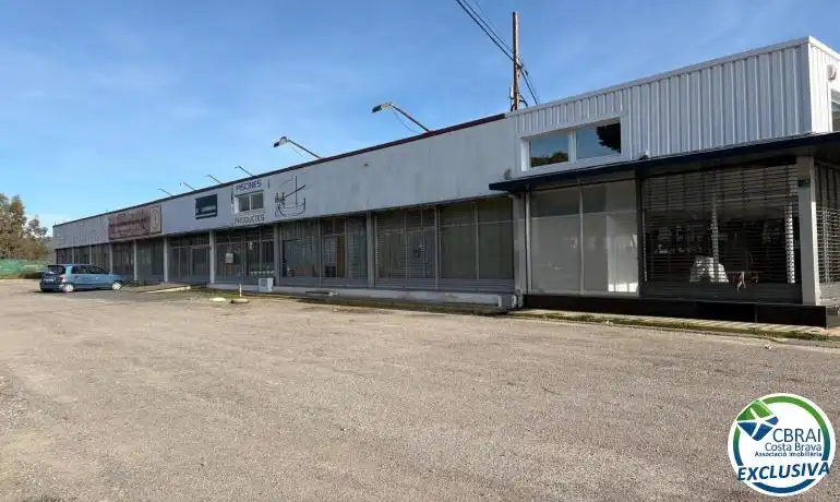 Vista exterior de Local en venta en Roses con Aire acondicionado y Amueblado