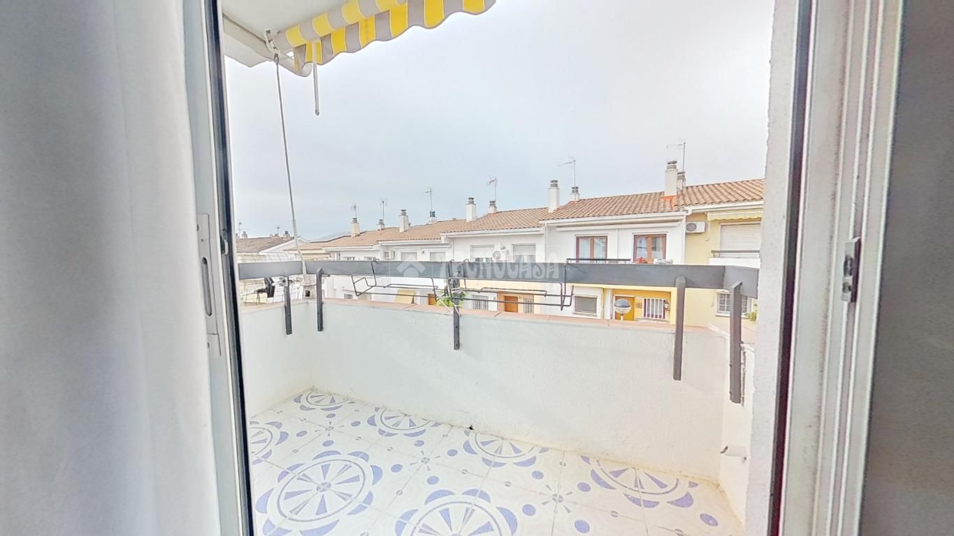 Casa adosada en venta