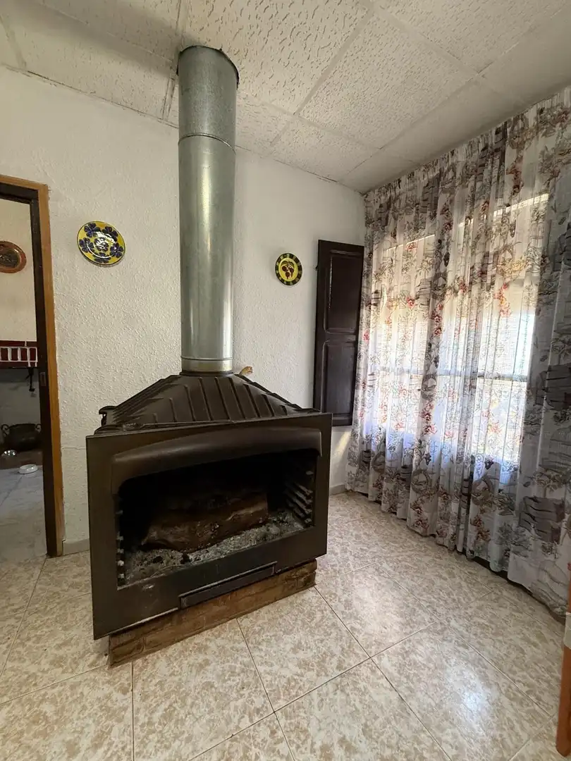 Sala d'estar de Finca rústica en venda en Fonz, Huesca