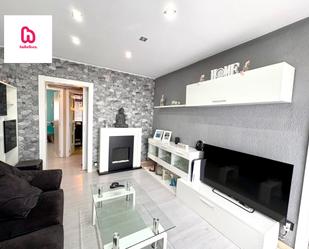 Living room of Flat for sale in Arenys de Mar  with Air Conditioner, Heating and Parquet flooring