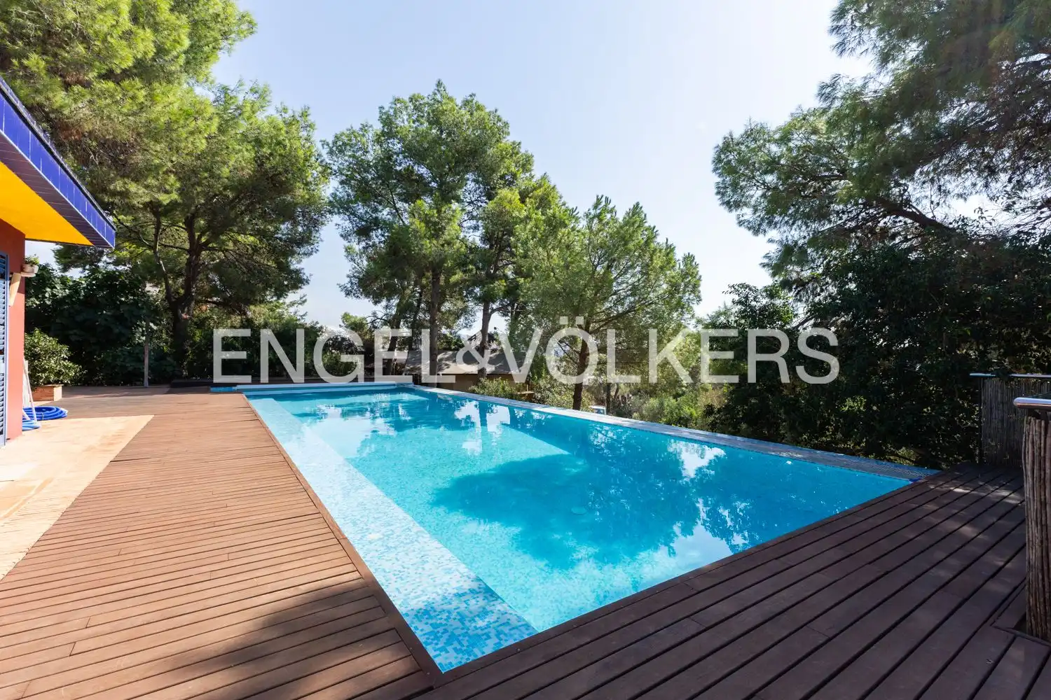 Piscina de Casa o chalet en venta en Gilet con Aire acondicionado, Calefacción y Jardín privado