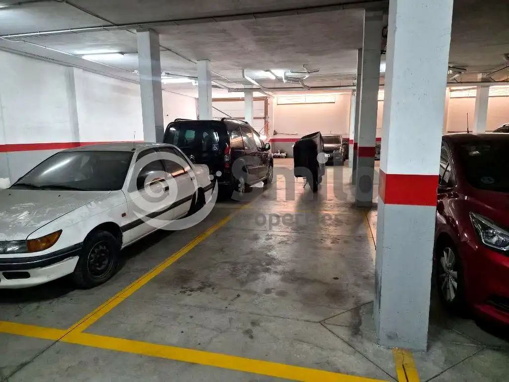 Aparcament de Planta baixa en venda en Granadilla de Abona amb Moblat