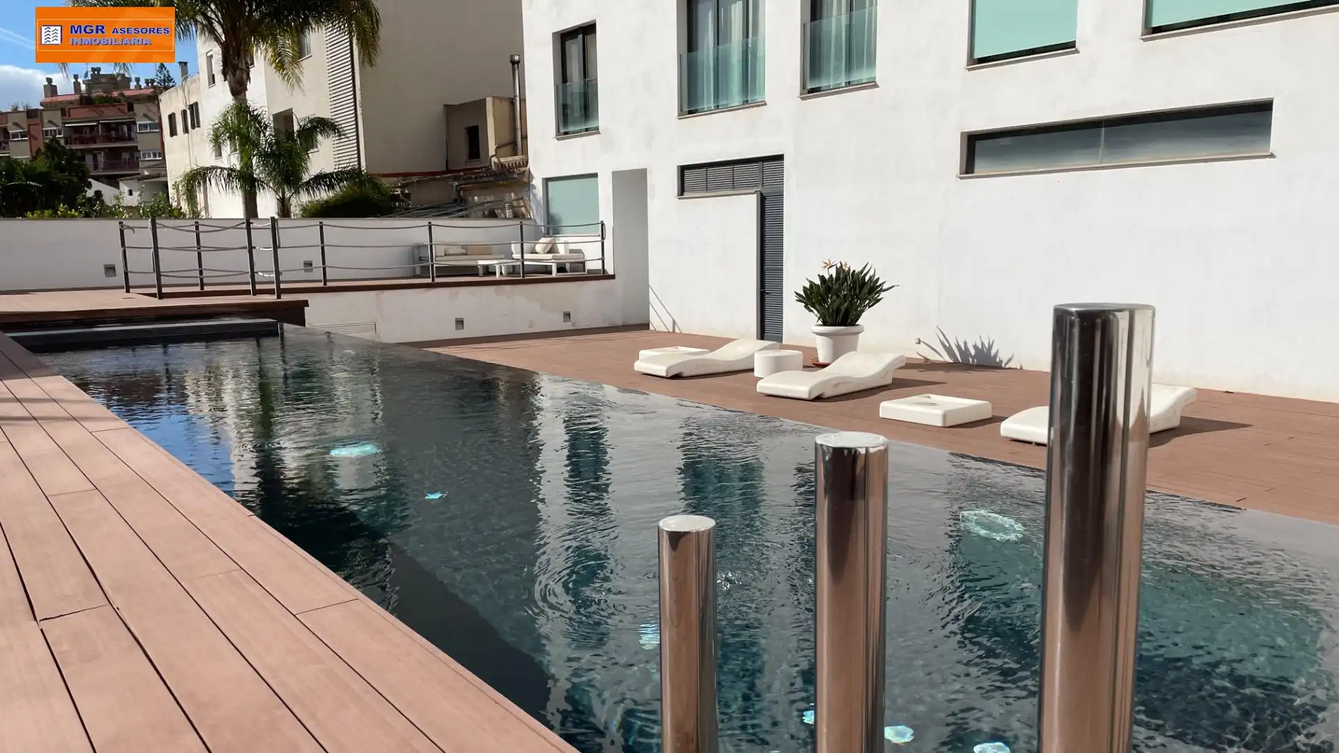 Swimming pool of Apartments for rent in  Palma de Mallorca  with Air Conditioner, Heating and Terrace