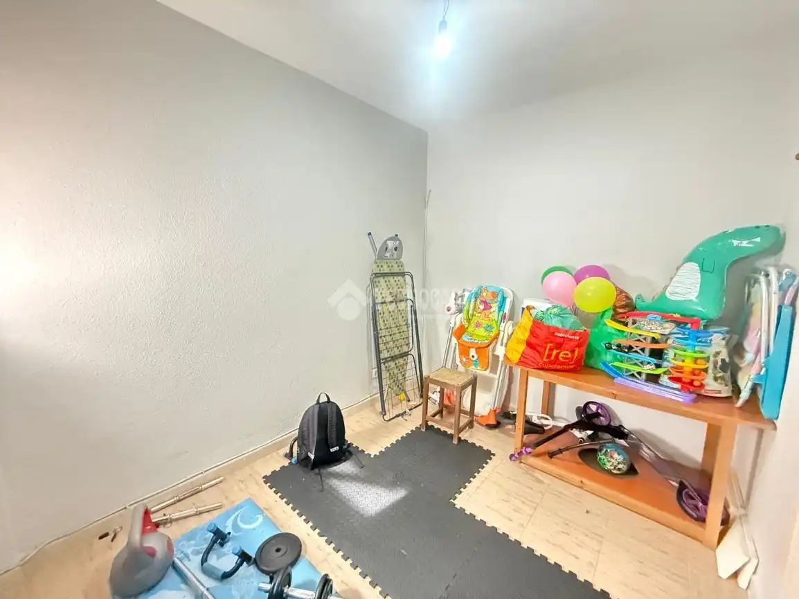 Wohnung zum Verkauf in Huelva mit Heizung