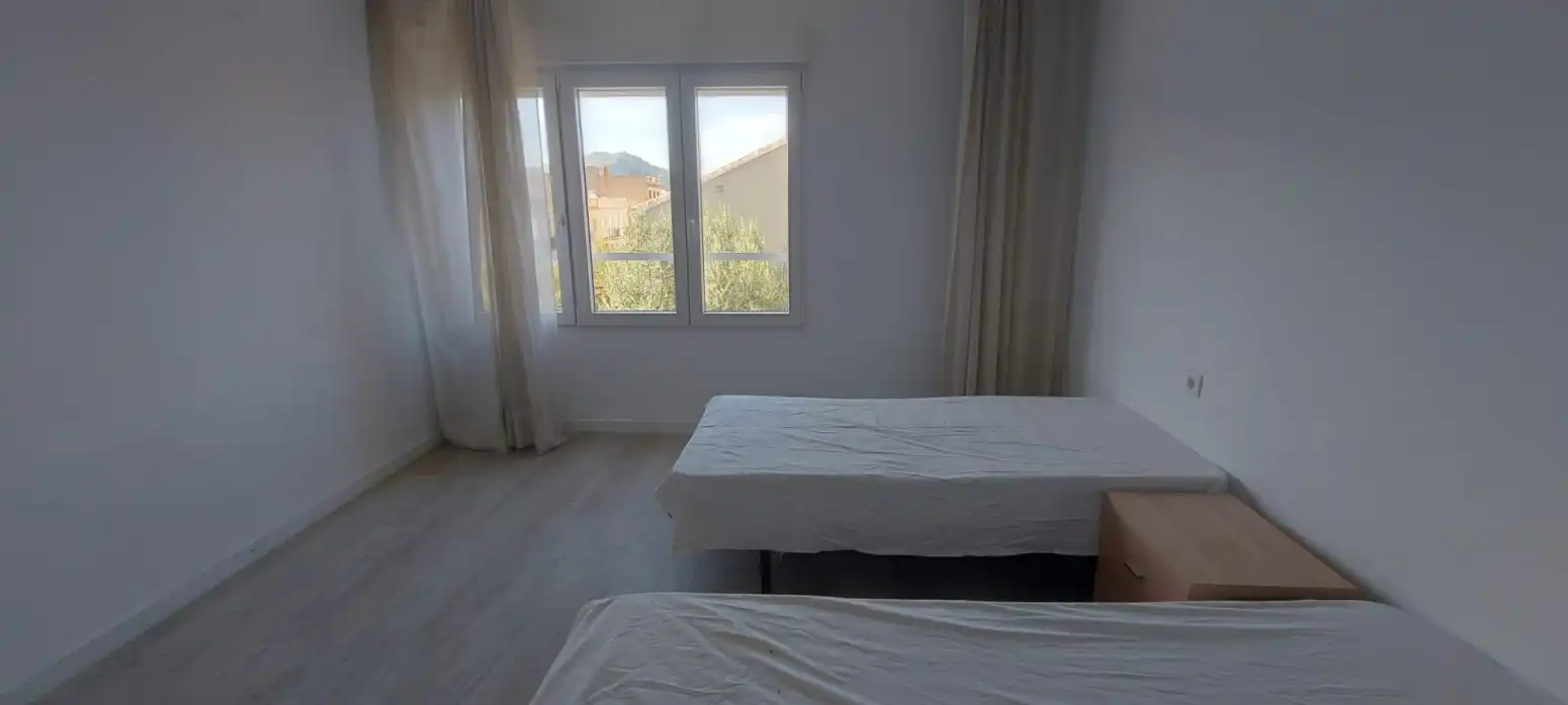 Habitación de Piso de alquiler en Quartell con Parquet y Amueblado