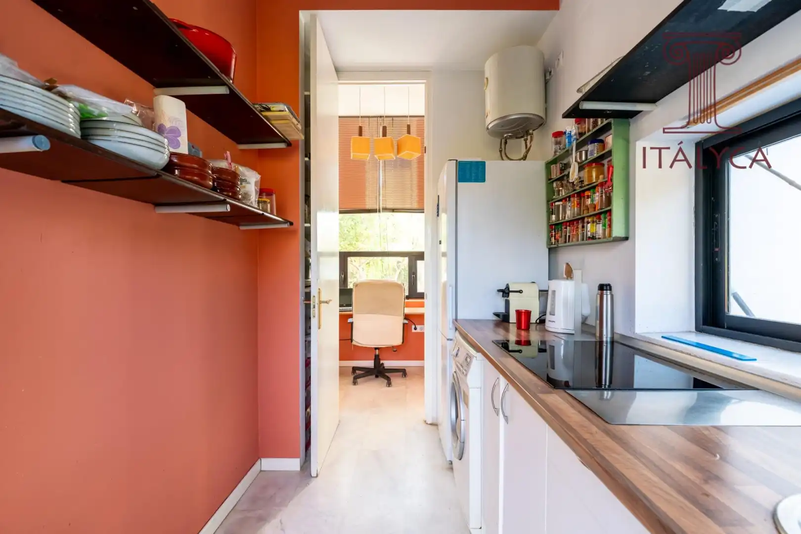 Kitchen of Houses for sale in El Castillo de las Guardas  with Private garden, Terrace and Community pool