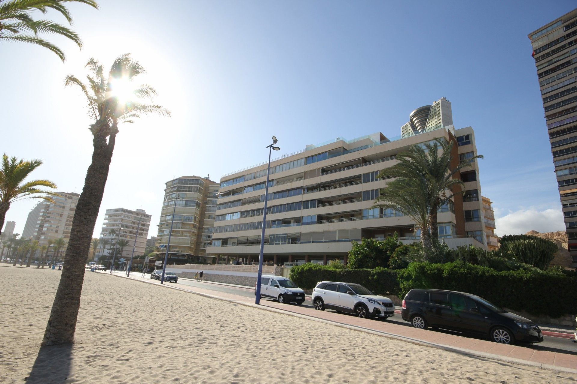 Vista exterior de Apartament en venda en Benidorm amb Calefacció, Terrassa i Traster