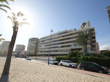 Apartamento con piscina en venta en Playa de Poniente