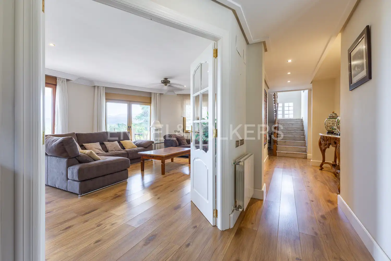 Exterior view of Houses for sale in Ontinyent  with Air Conditioner, Heating and Private garden