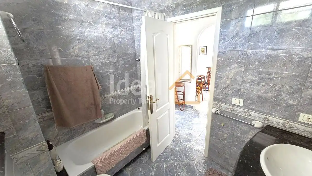 Apartment with pool for sale in Costa Adeje, imagen 16