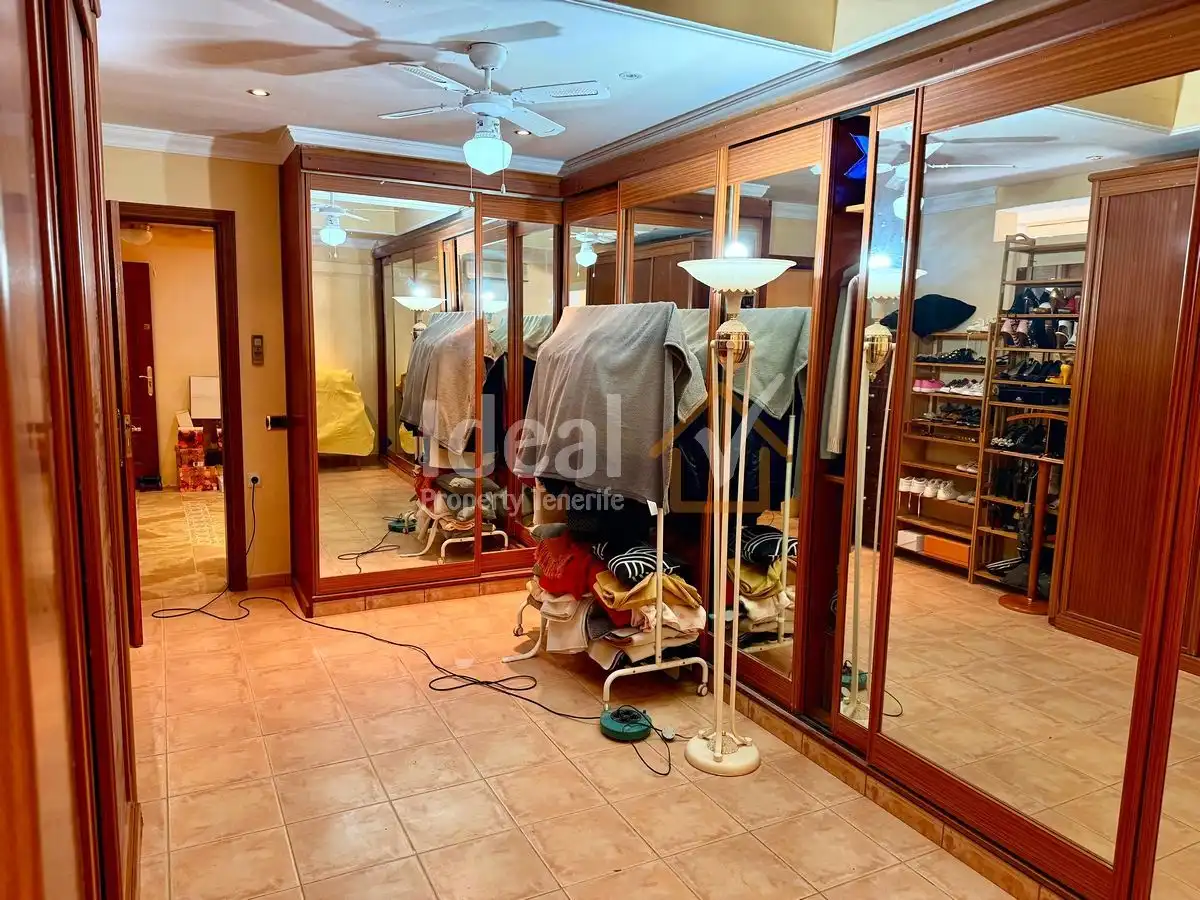 Detached house with pool for sale in Costa Adeje, imagen 26