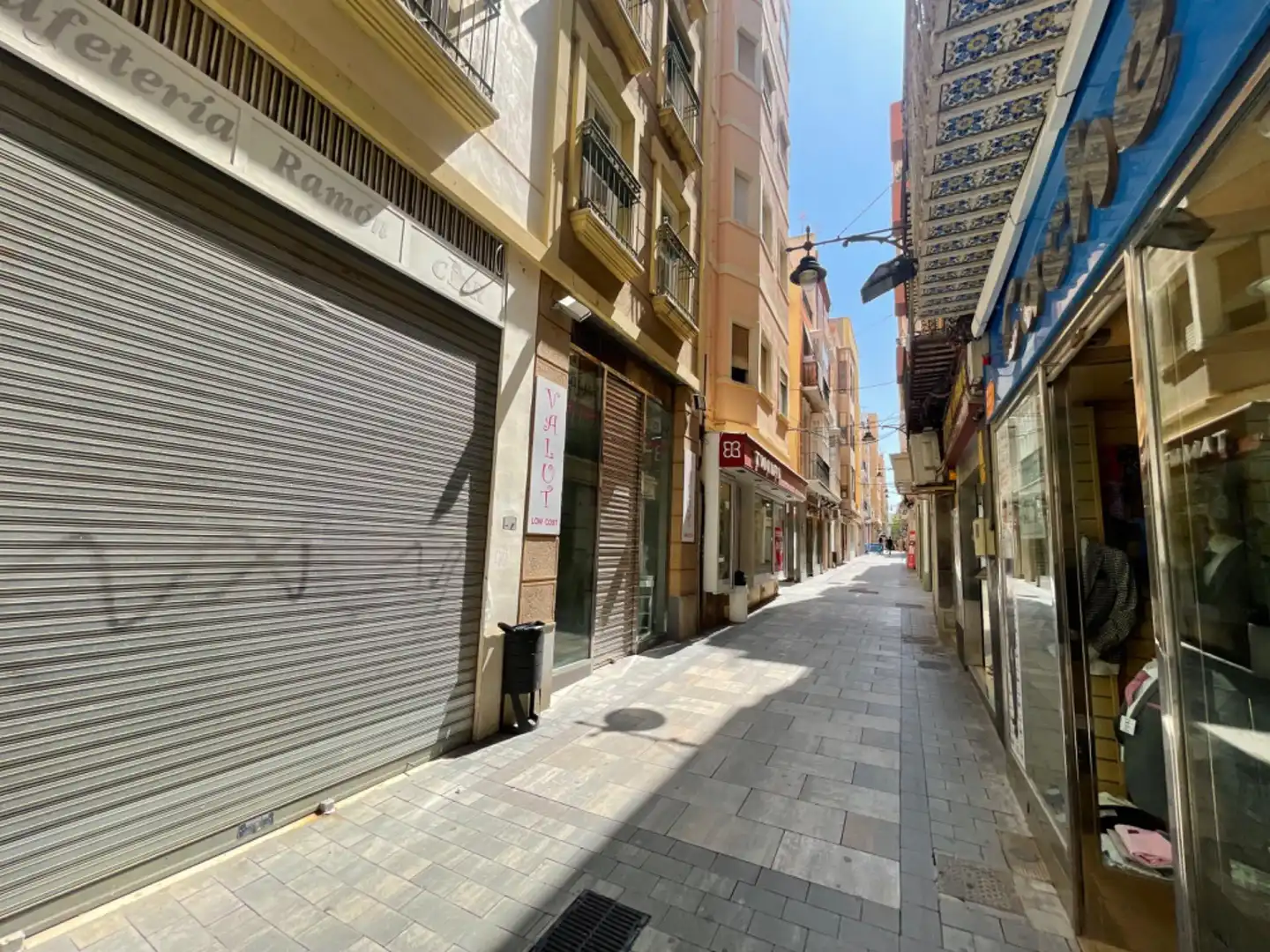 Vista exterior de Local de alquiler en Cartagena
