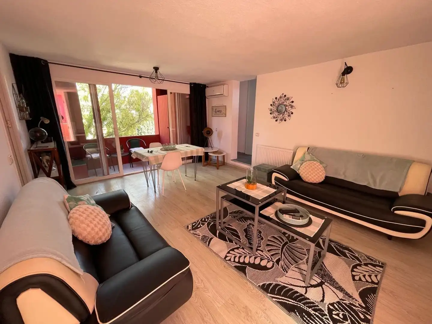 Living room of Apartments for sale in Calpe / Calp  with Air Conditioner and Community pool