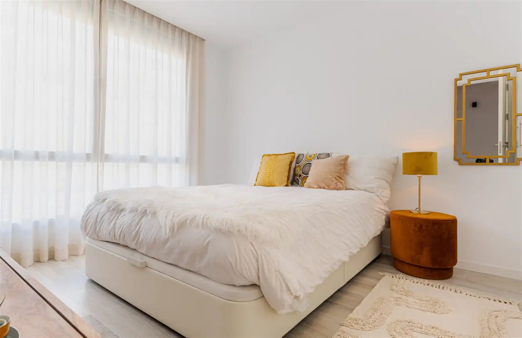 Bedroom of Houses for sale in Estepona  with Air Conditioner and Terrace