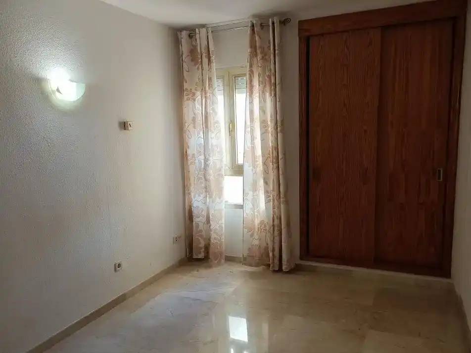 Habitación de Piso de alquiler en Calvià con Aire acondicionado, Trastero y Piscina