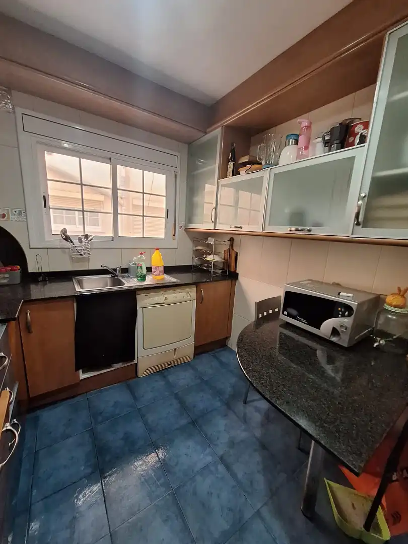 Cocina de Piso en venta en Lleida con Calefacción, Parquet y Trastero