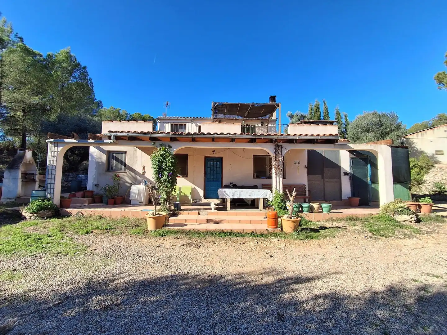 Vista exterior de Finca rústica en venda en Móra d'Ebre