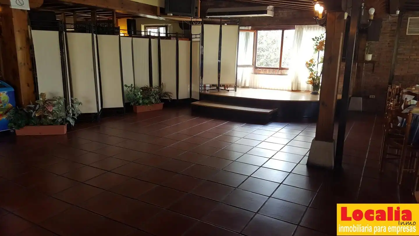 Buildings for sale in Santillana del Mar