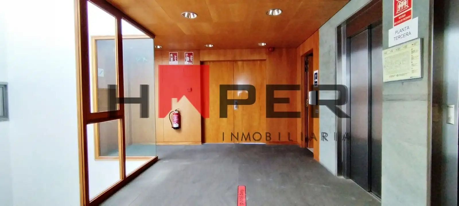 Office space with lift to rent in Baix Llobregat, imagen 9