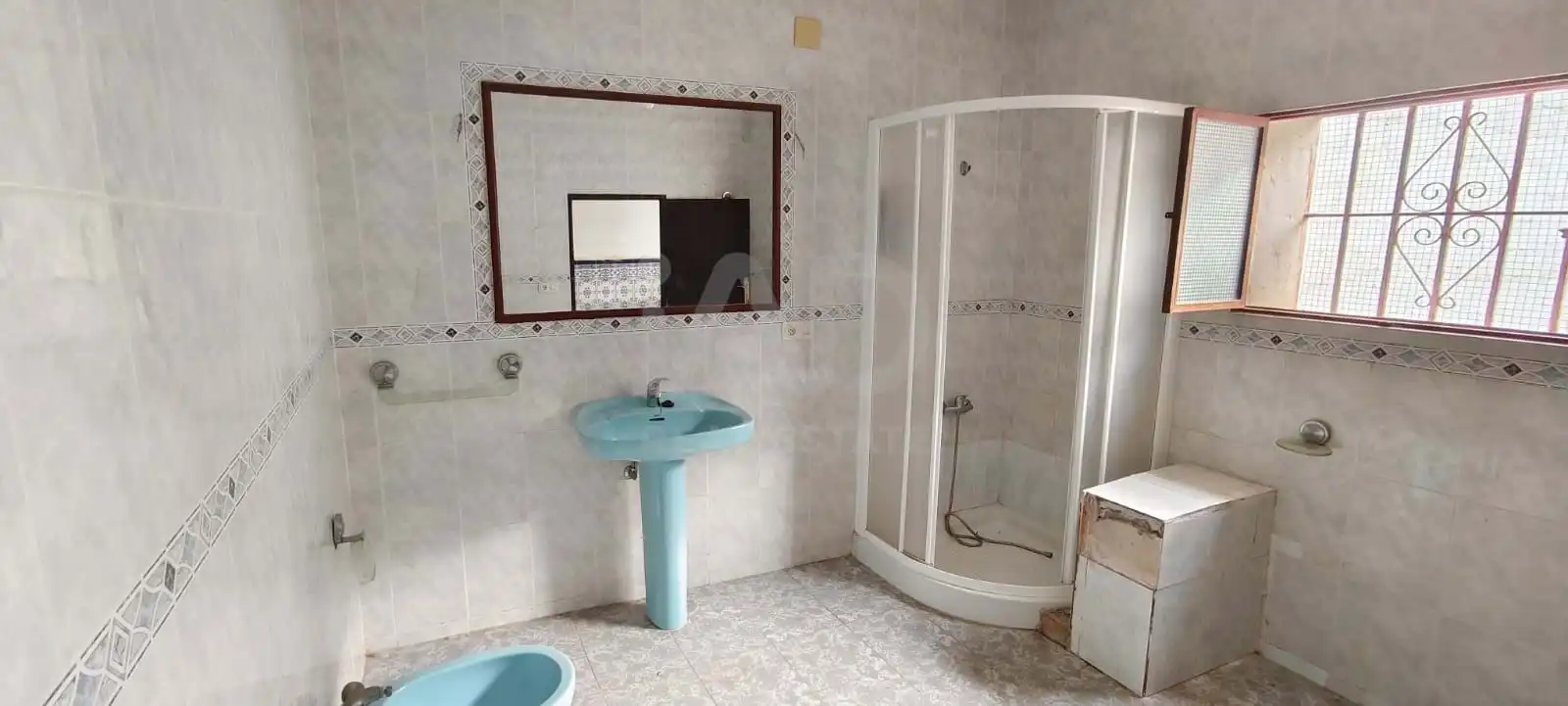 Country house zum Verkauf in Lora del Río