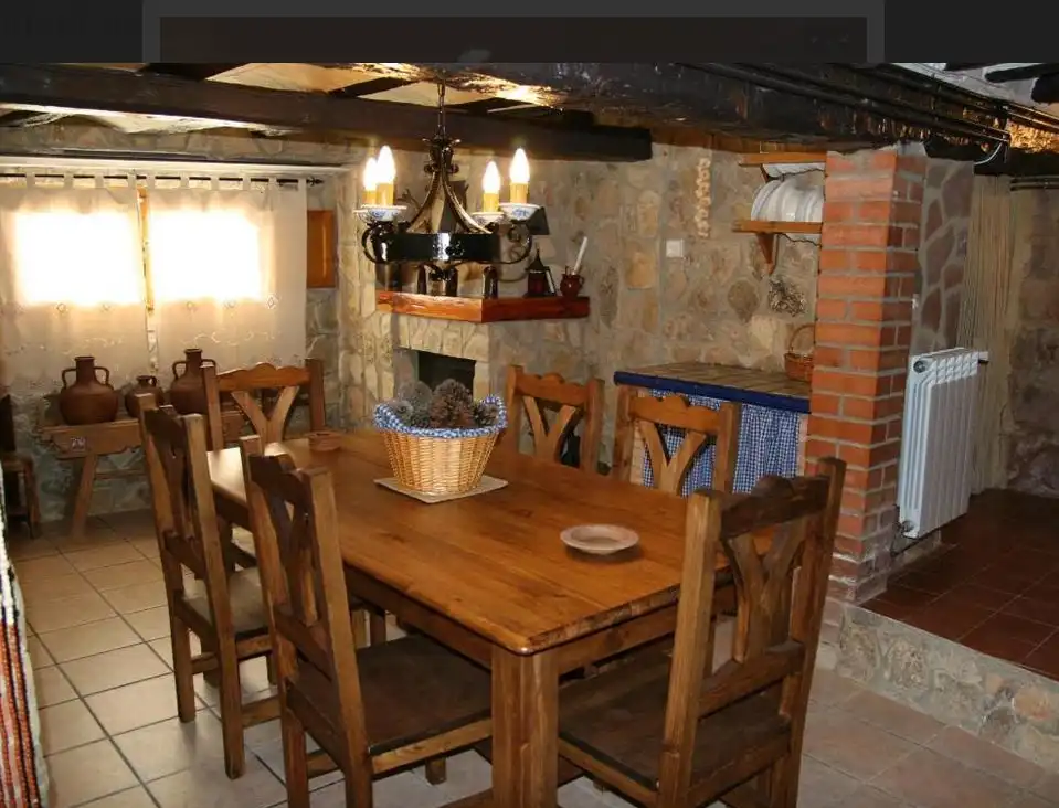 Comedor de Casa o chalet de alquiler en El Vallecillo con Calefacción, Amueblado y Horno