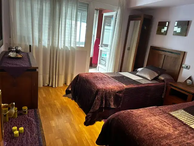 Habitación de Piso en venta en Vilagarcía de Arousa con Calefacción, Parquet y Amueblado