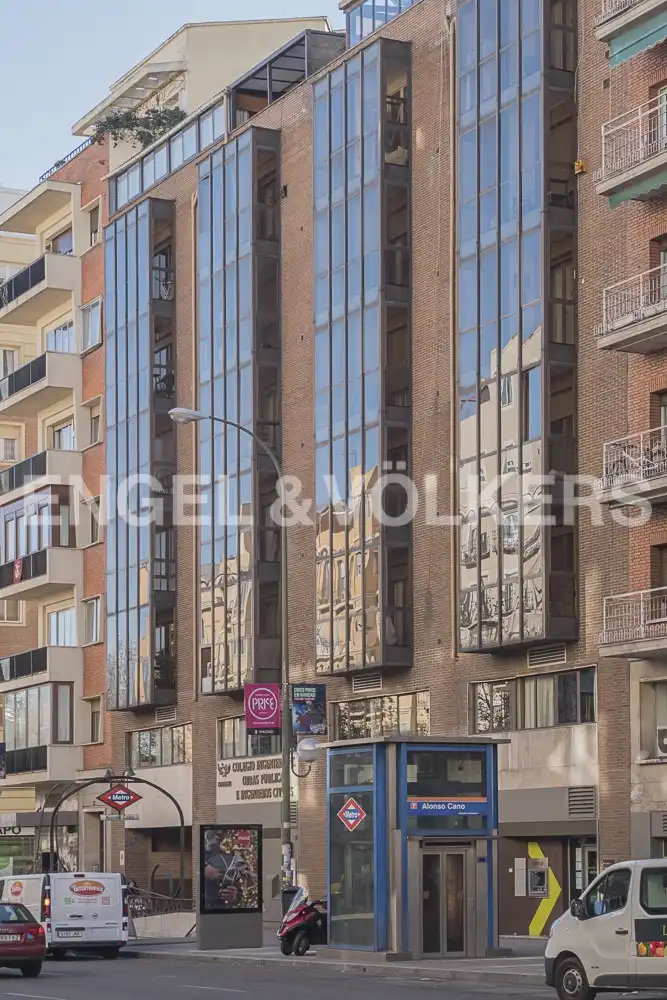 Vista exterior de Pis de lloguer en Madrid amb Aire condicionat, Calefacció i Moblat