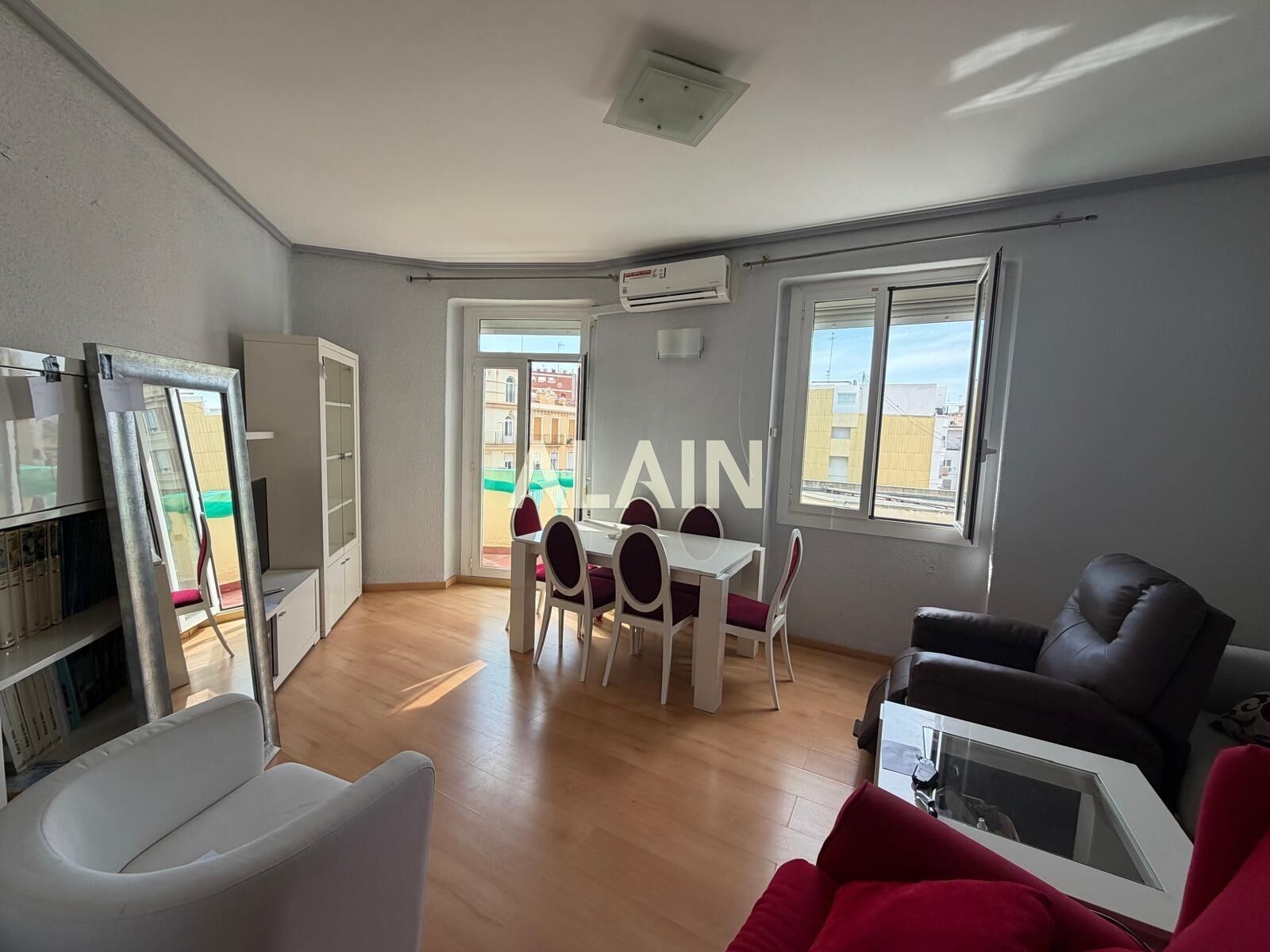 Wohnzimmer von Wohnung zum Verkauf in  Valencia Capital mit Klimaanlage, Heizung und Parkett