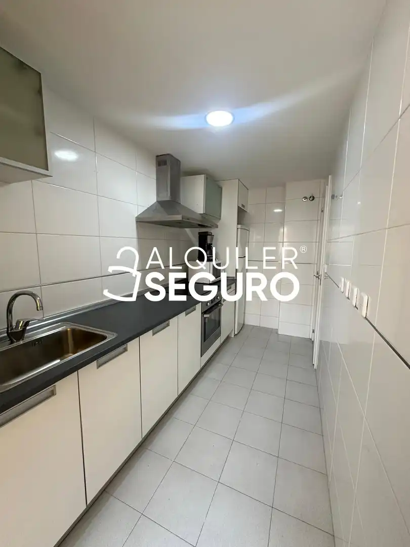 Cocina de Piso de alquiler en Navalcarnero con Calefacción, Trastero y Piscina