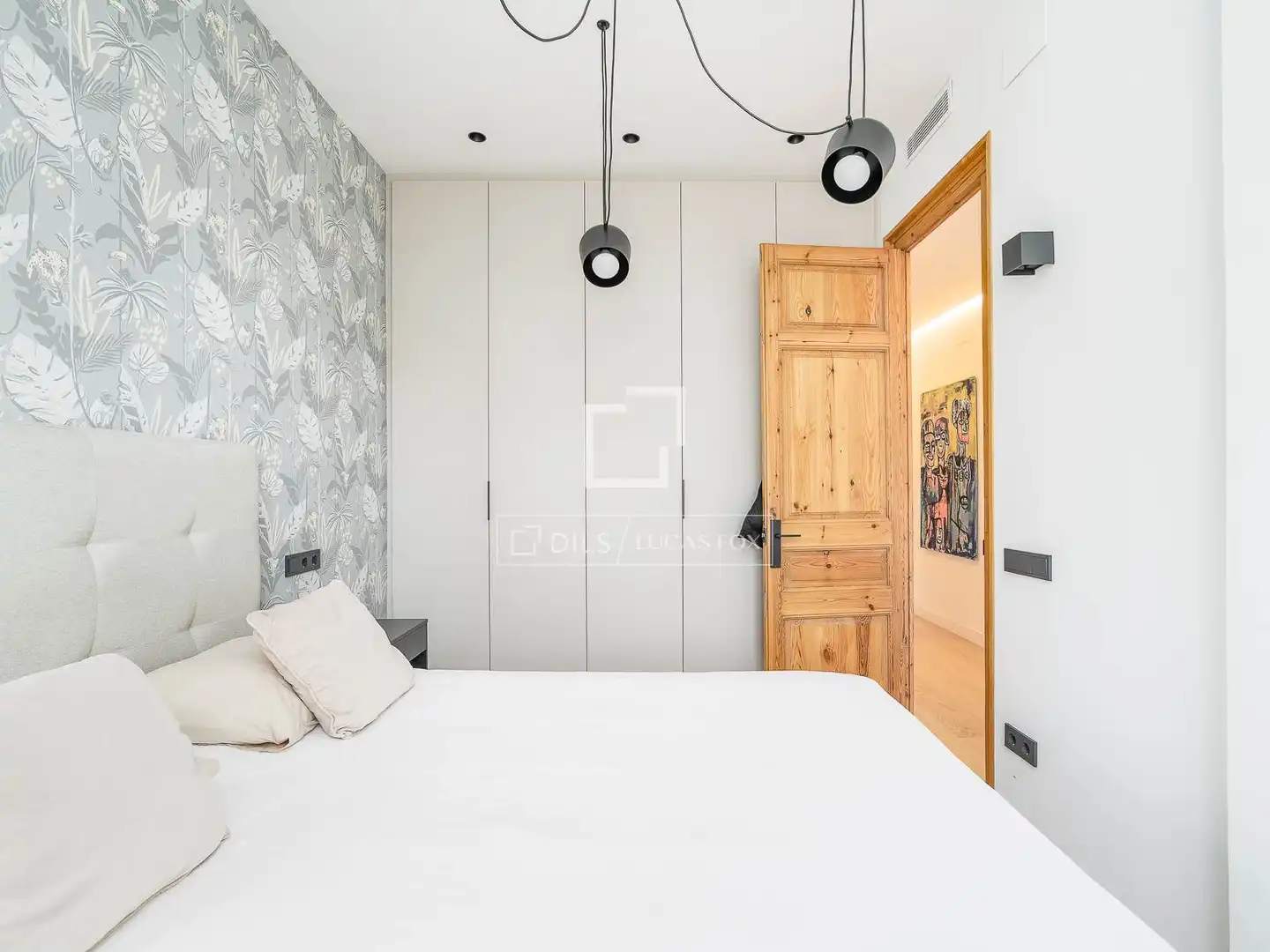 Schlafzimmer von Wohnung zum Verkauf in Barcelona mit Klimaanlage, Terrasse und Balkon