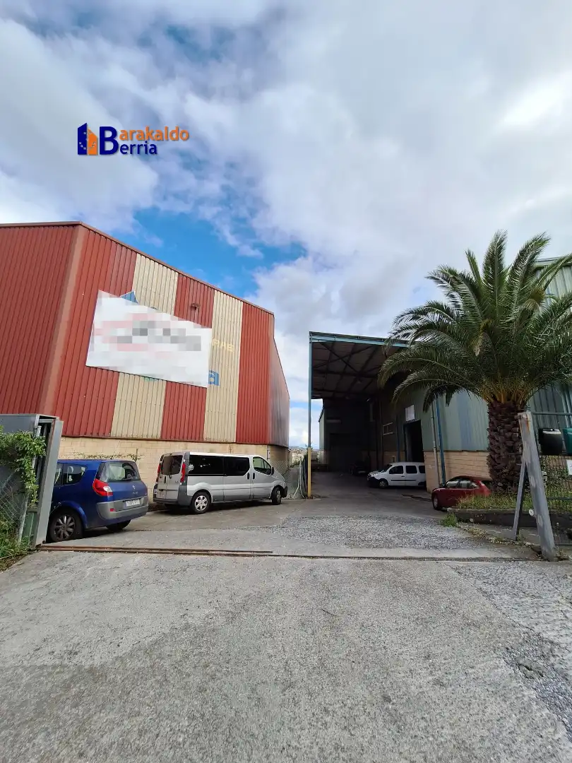 Vista exterior de Nau industrial de lloguer en Abanto y Ciérvana-Abanto Zierbena