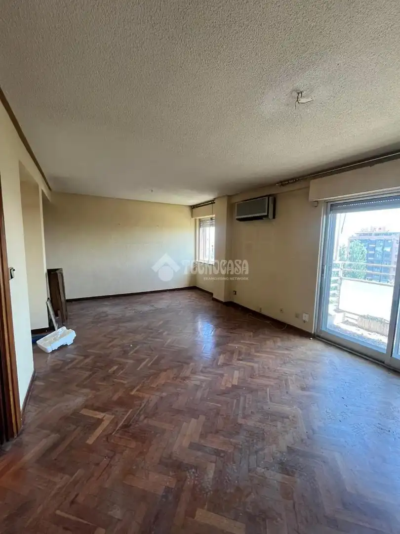 Sala de estar de Piso en venta en Madrid con Calefacción y Terraza