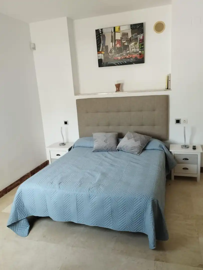 Schlafzimmer von Dachboden zur Miete in Marbella