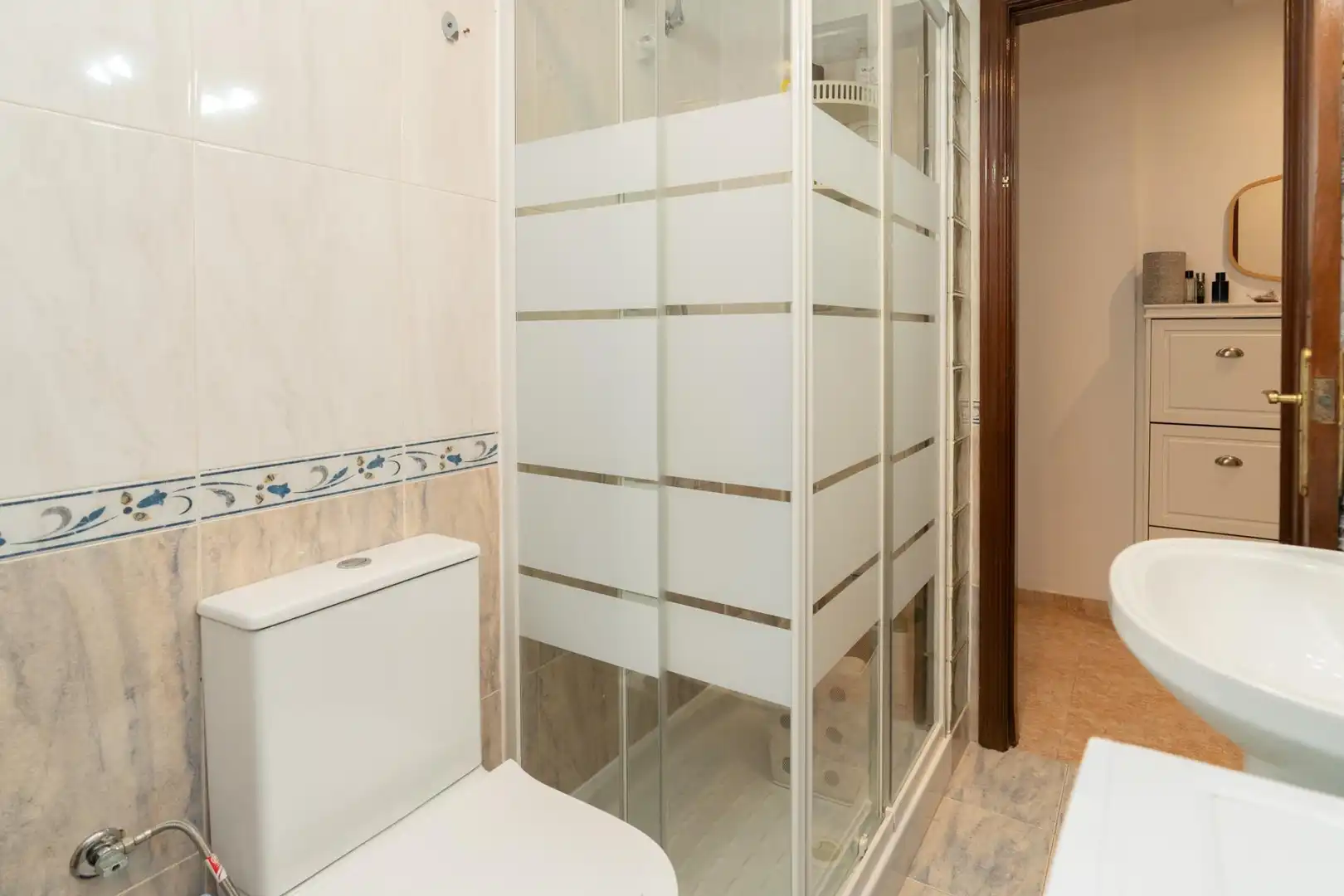 Baño de Piso en venta en Gualchos con Terraza y Balcón